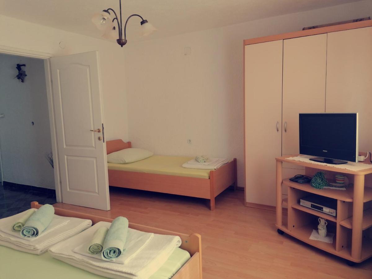 Apartment Ampulica 2 เซนญ์ ภายนอก รูปภาพ