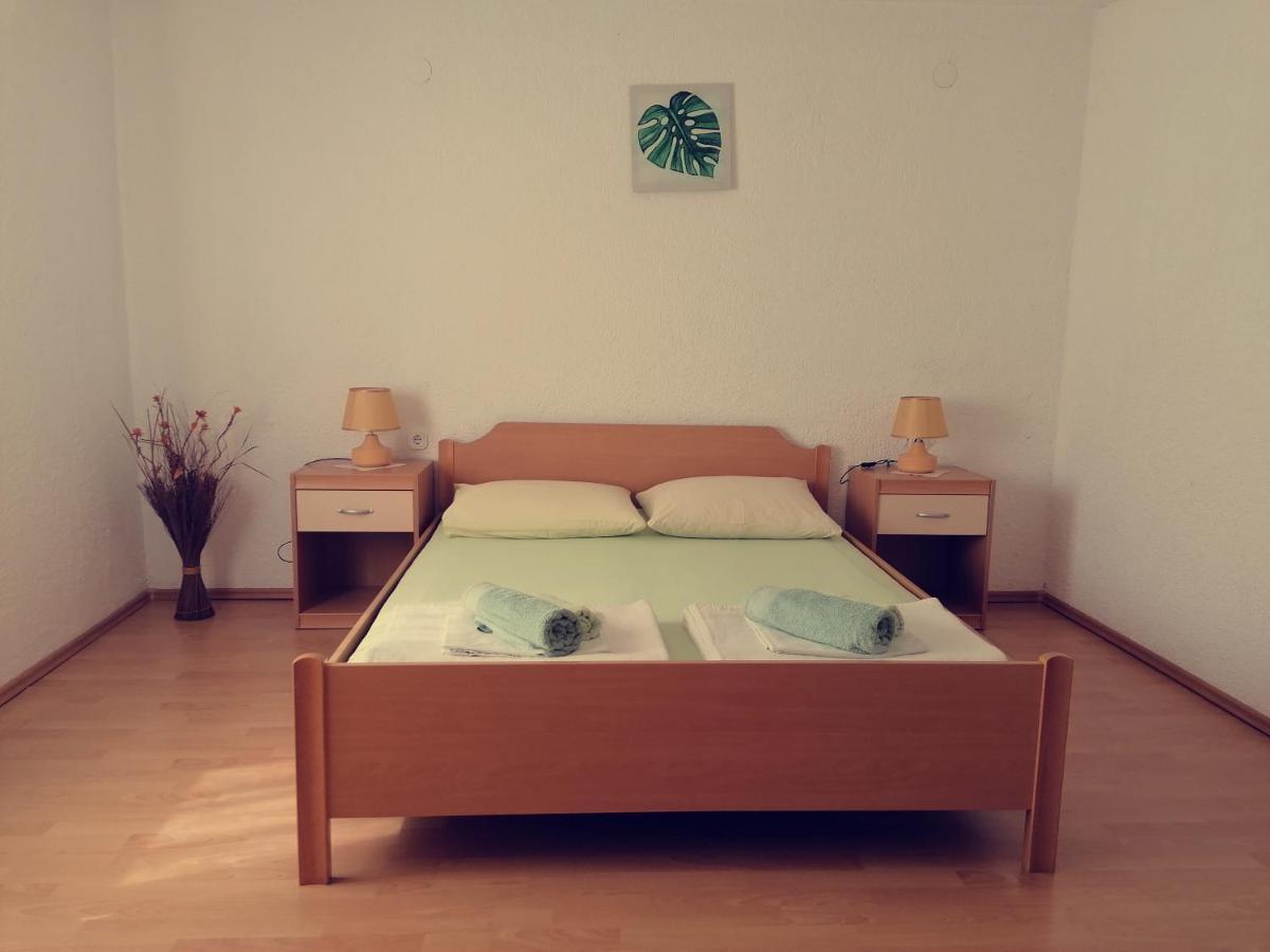 Apartment Ampulica 2 เซนญ์ ภายนอก รูปภาพ
